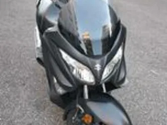 suzuki-burgman-200-2020