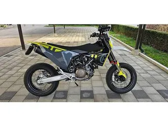 neue-husqvarna-701-sm-2024-35-kw-leasing-moglich