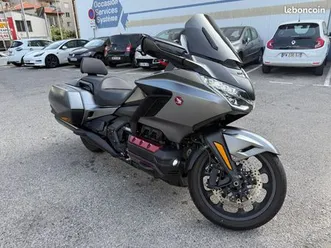 honda-goldwing-1800-dct-bagger-options