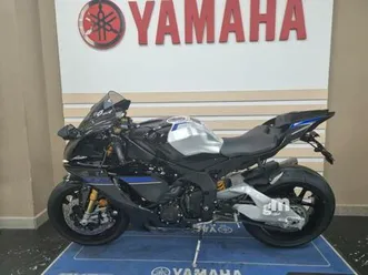 yamaha-yzf-r1