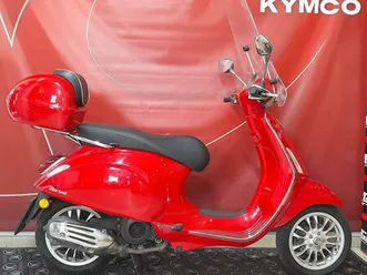 vendo-vespa-sprint-125-3v-abs-2016-usata-a-pesaro-codice-9670389-moto-it