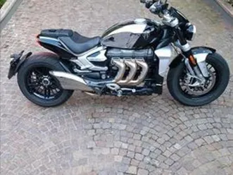 triumph-rocket-iii-2500-r-chrome-edition