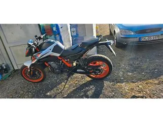 ktm-duke-890r-naked-bike-motorrad