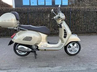 2-vespa-gts-300-abs