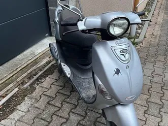 vend-scooter-pgo-papa125