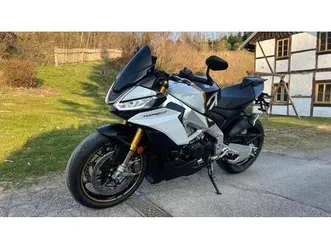 aprilia-rsv-4-tuono-factory-ultra-gold-top-zustand