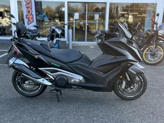 kymco ak 550