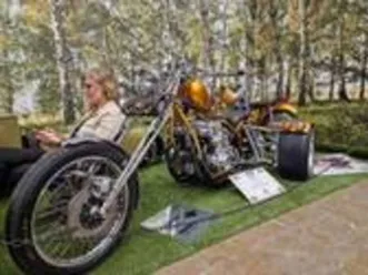 motivlackad-trike-f-c3-a5r-k-c3-b6ras-med-b-k-c3-b6rkort