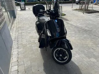 vespa-gts-super-125-iget-4v-abs-s-s