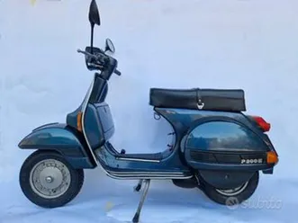 piaggio-vespa-p-200-e-1982-iscritta-fmi