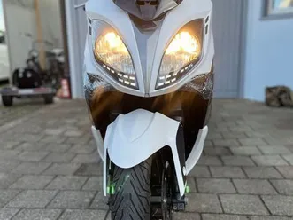 kymco-xciting-400i-abs-roller