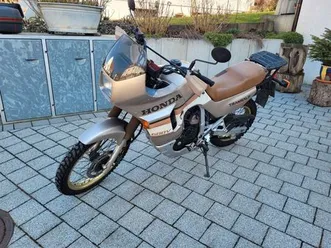 honda-transalp-xl600v-pd06