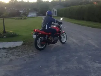 suzuki-bandit-400-cc