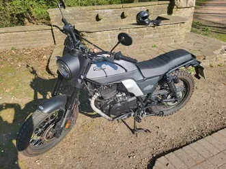 brixton-felsberg-250