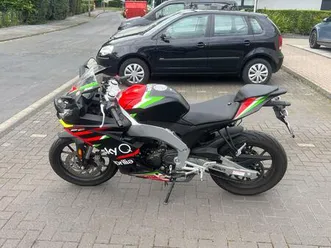 aprilia-rs-125-replica-wenig-befahren