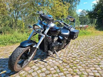 suzuki-intruder-m800