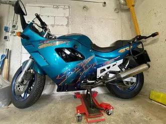 suzuki-gsx-600-f-treuer-tourenbegleiter-mit-viel-potenzial