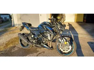 suzuki-gsx-s-750-black-fighter-7-000-km-top-zustand-vb