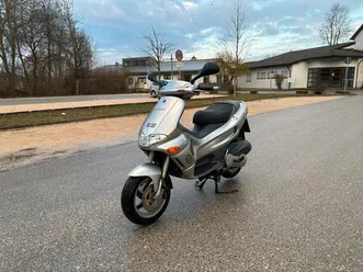 gilera-runner-125-fx-2t-5800km-original-tuev-09-2025