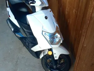 vend-scooter-50-cc-4-temps-sym-orbit3