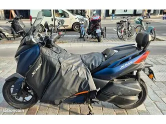 yamaha-xmax-300-pot-akrapovic-moteur-remplace-entretien-a-jour-ct-ok