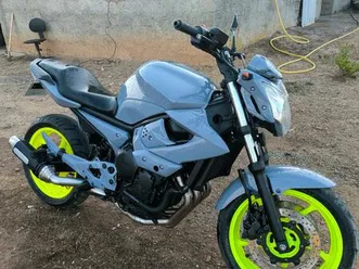 yamaha-xj6
