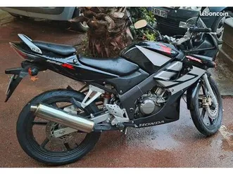 honda-cbr-125r