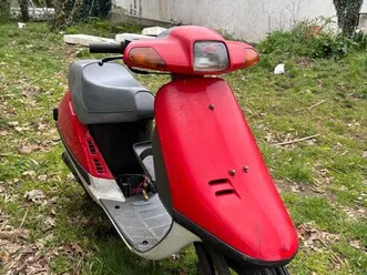 scooter-honda-vision-50-cc-2t