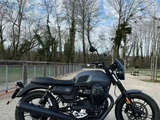 moto-guzzi-v7-iii-stone-750