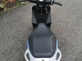 scooter-agility-kymco-200-canton-tessin