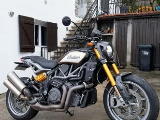 indian-1200-ftr-carbon-r