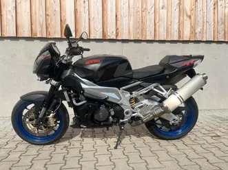 schone-aprilia-tuono-v2
