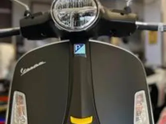 piaggio vespa 300 gts supertech