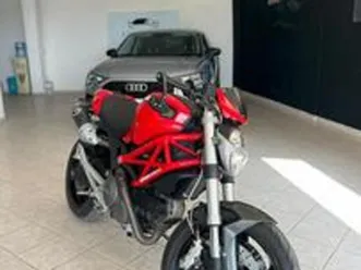 ducati monster 696 - 2013