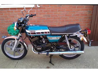 time warp machine..1976 yamaha rd 400 c.. show winner