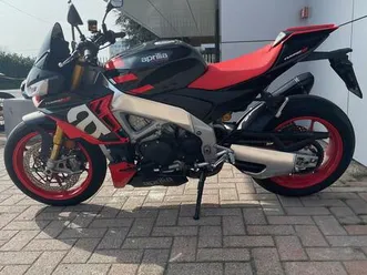 vendo-aprilia-tuono-v4-factory-2021-24-usata-a-concorezzo-codice-9622413-moto-it