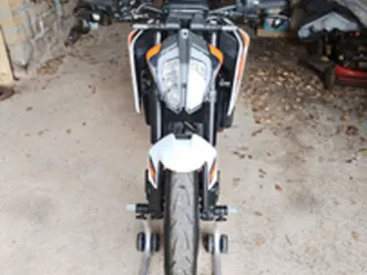 ktm-890-duke-r