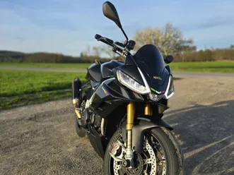 aprilia-tuono-v4-1100-factory