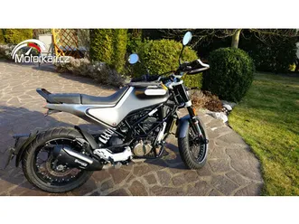 husqvarna-svartpilen-125-1-majitel
