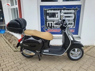 vespa-gts-super-300