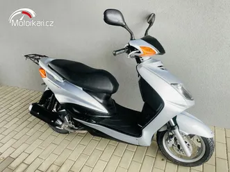 yamaha cygnus 125 r.v.2004