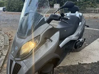 mota-piagio-mp3-400-conduzir-carta-de-carro-campolide