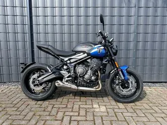 triumph trident 660
