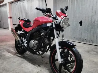 hyosung-gt-125-comet