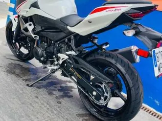 kawasaki-z400-abs-2024