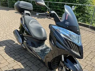 kymco-new-grand-dink-125i-roller
