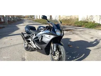 yamaha-yzf-750r-exup-sarilhos-grandes