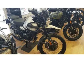 royal enfield himalayan 450 kamet white tubeless