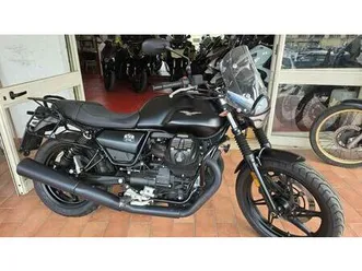 vendo moto guzzi v7 stone (2021 - 24) usata a tivoli (codice 9663787) - moto.it