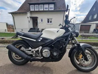 yamaha-fj-1200-cafe-racer-umbau-streetfighter-tuv-neu